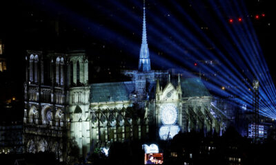 La Presse à Paris | Les Français célèbrent en grande pompe la réouverture de Notre-Dame