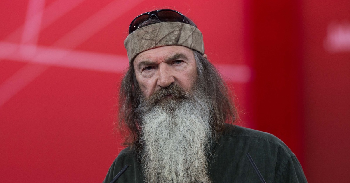 'Duck Dynasty' Star Phil Robertson Diagnosed With Alzheimer’s Disease