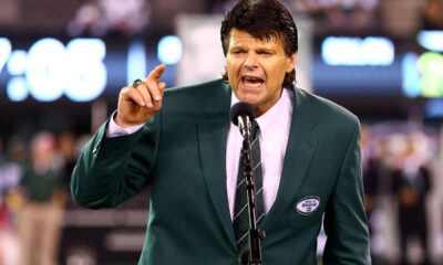 Former Jets pass rusher Mark Gastineau confronted Brett Favre about NFL sack record grudge, ESPN doc shows