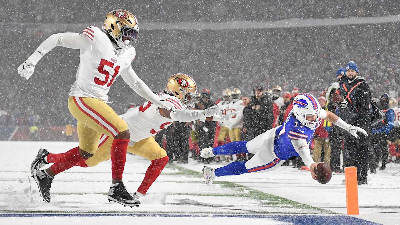 Bills QB Josh Allen's 'dope' TD pass, catch highlights dominant four-TD evening in win over Niners