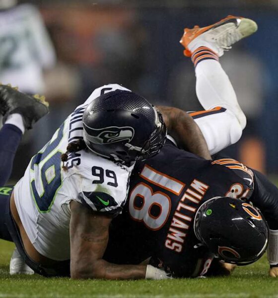 Caleb Williams 'will definitely take the heat' for Bears' offensive struggles in loss to Seahawks