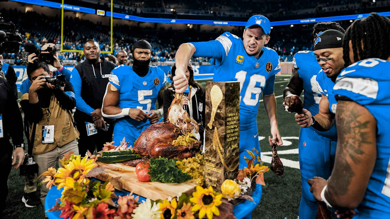 Detroit Lions QB Jared Goff gets his Thanksgiving turkey following Detroit Lions' win over Chicago Bears