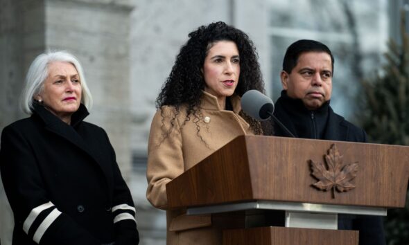 La nouvelle ministre Rachel Bendayan refuse de dire si le français est menacé au Québec