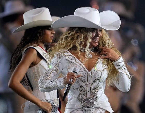 La performance de Beyoncé marque les débuts de la NFL sur Netflix