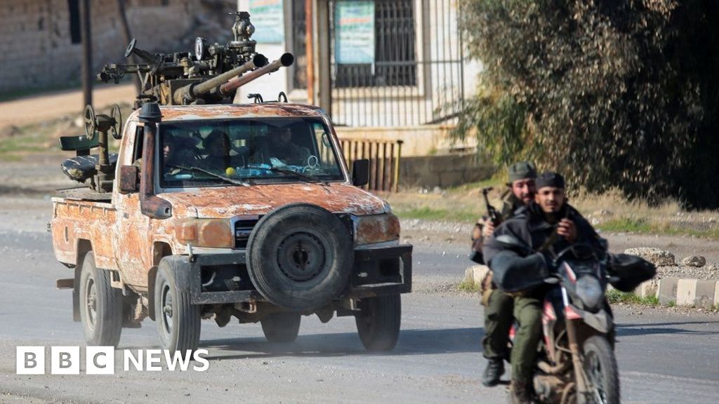 Syria rebels 'control majority of the city', say observers