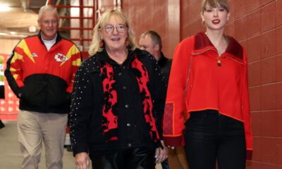 Taylor Swift Attends Chiefs-Raiders Game With Travis Kelce's Mom