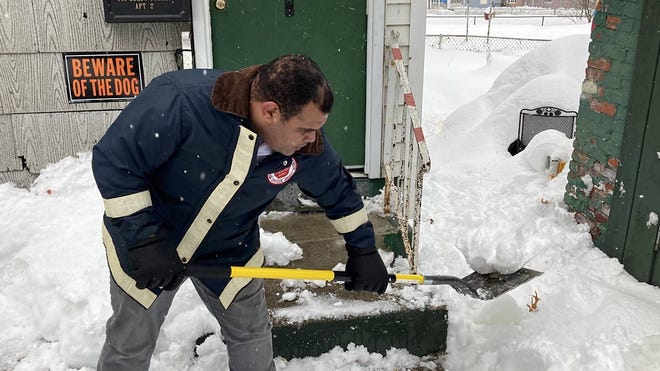 Warnings for Great Lakes region stretch to Friday