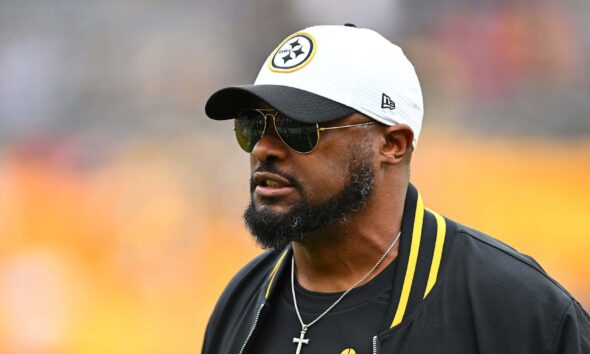 NFL News: Steelers' Mike Tomlin Reportedly Won't Be Fired, Traded After Playoff Loss | News, Scores, Highlights, Stats, and Rumors