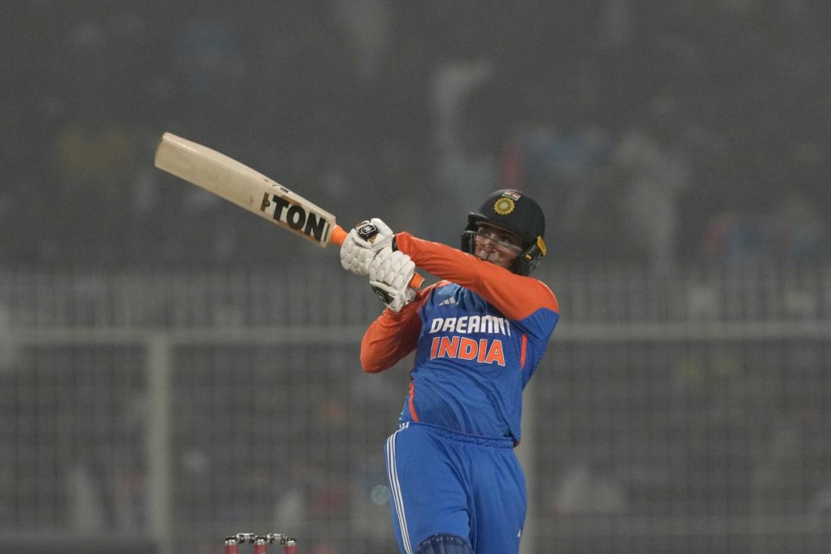 Abhishek Sharma smashes 79 runs as India beats England by 7 wickets in first T20