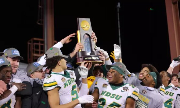 Bison Win 10th FCS National Championship 35-32 Over Montana State