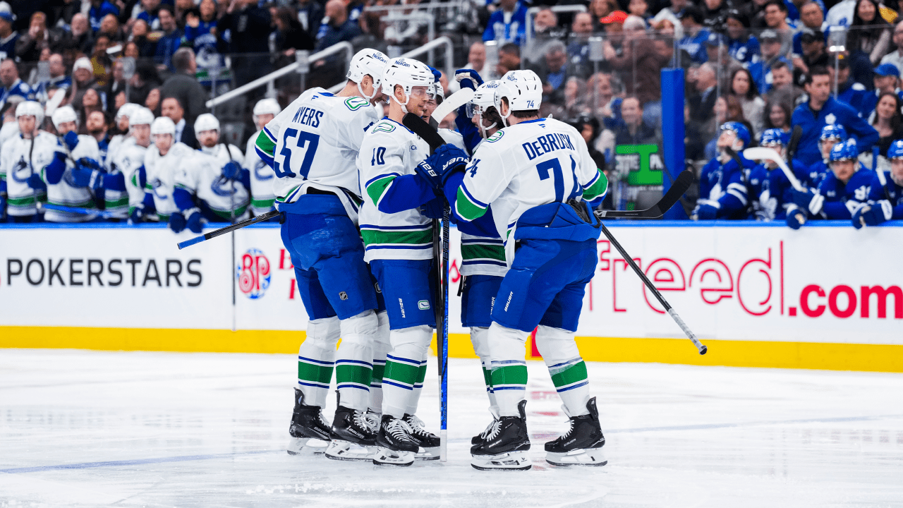 Canucks shut out Maple Leafs to end 4-game slide