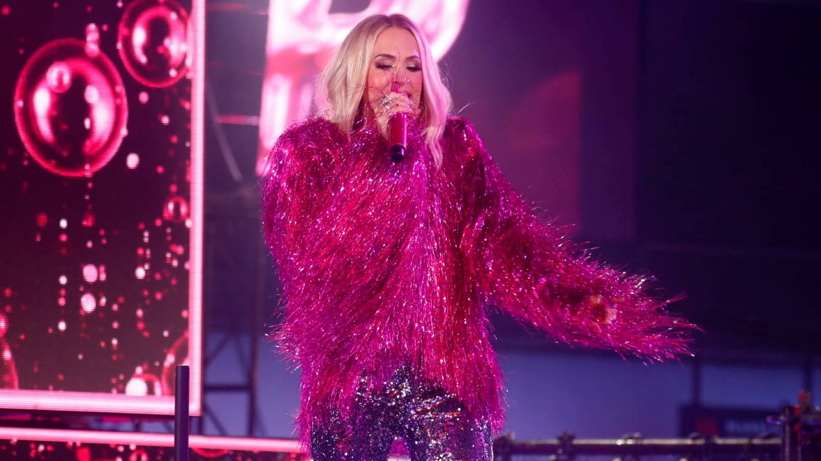 Carrie Underwood Performs During ‘New Year’s Rockin’ Eve’ 2025