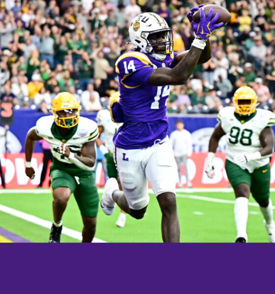 Football Handles Baylor in Texas Bowl, 44-31 – LSU