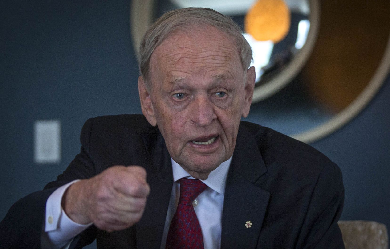 Jean Chrétien répond aux menaces de Donald Trump dans une lettre ouverte