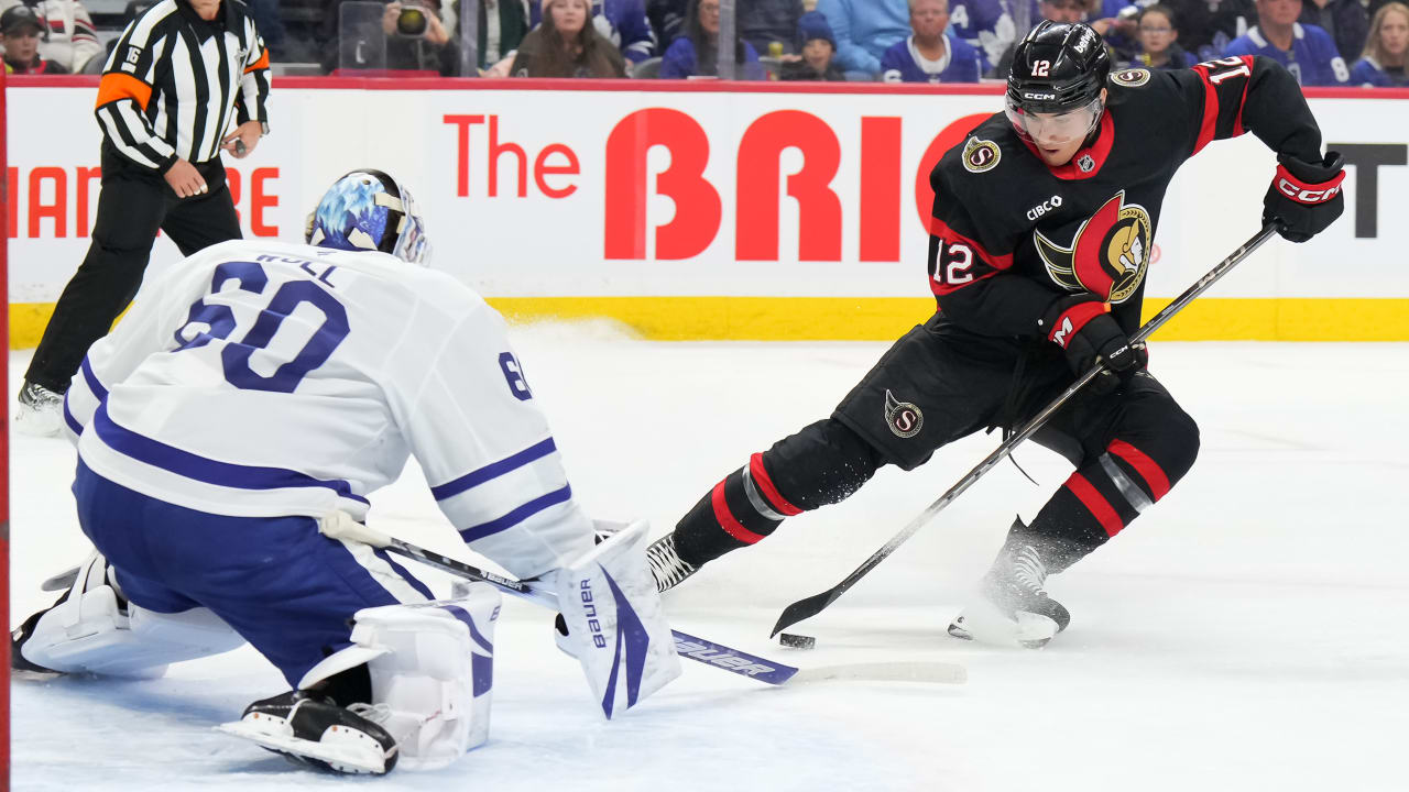 Pinto breaks tie in 3rd period, Senators top Maple Leafs