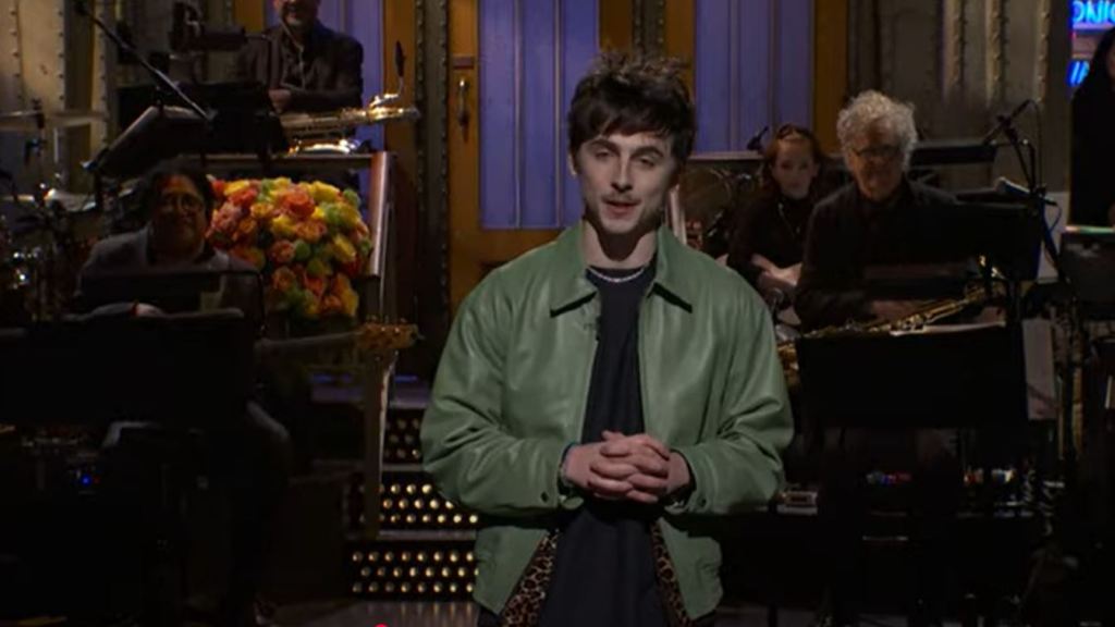 Timothée Chalamet Thanks 'SNL' For Letting Him Pull Double Duty