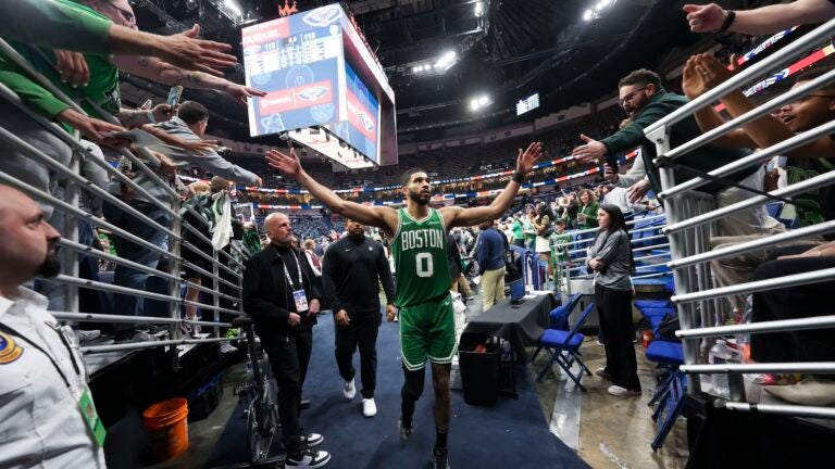 Jayson Tatum's jumper gives Celtics 118-116 victory over Pelicans